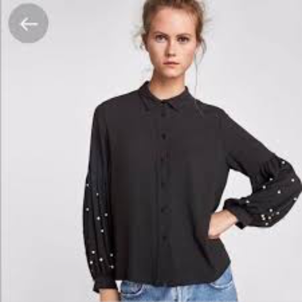 ZARA w Mod Pearl sleeves dk gray shirt.   Medium